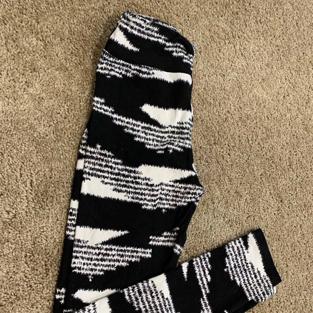 LuLaRoe tween leggings